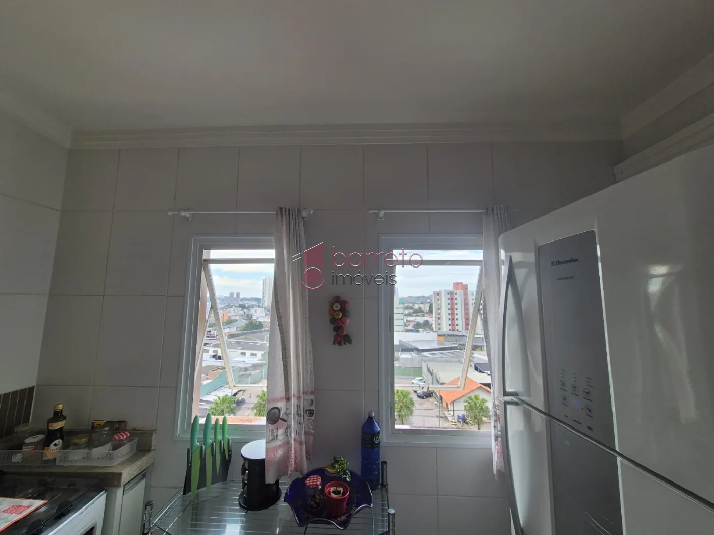APARTAMENTO À VENDA NO EDIFÍCIO IPÊ – RUA PIRAPORA – JUNDIAÍ/SP