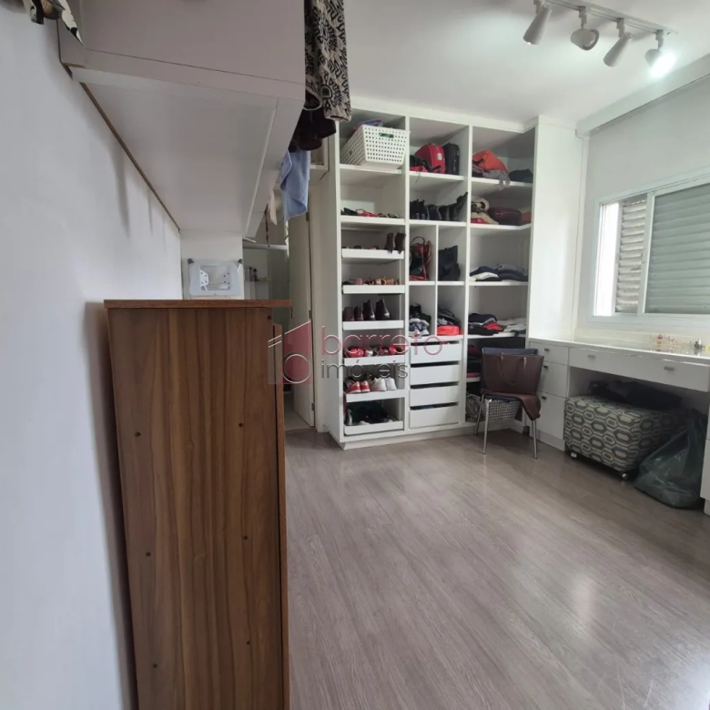 APARTAMENTO À VENDA NO EDIFÍCIO IPÊ – RUA PIRAPORA – JUNDIAÍ/SP