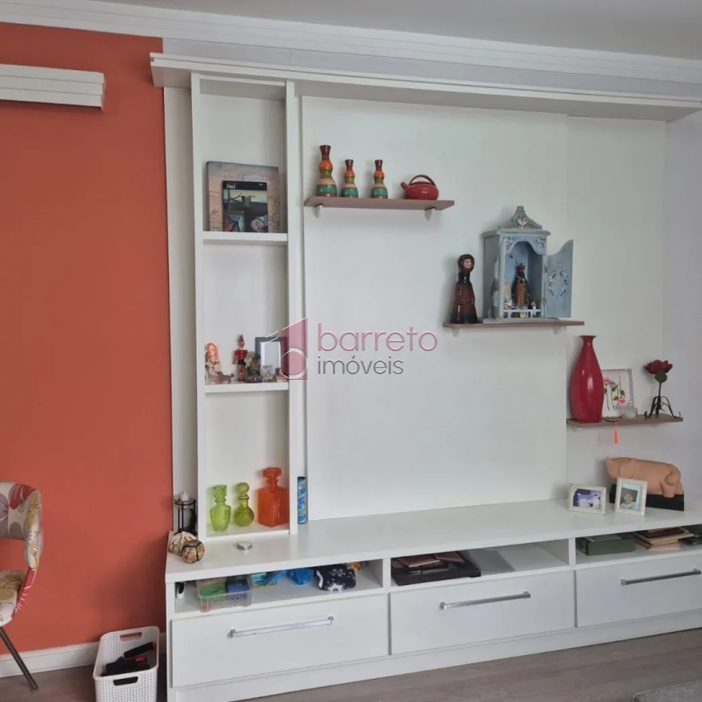 APARTAMENTO À VENDA NO EDIFÍCIO IPÊ – RUA PIRAPORA – JUNDIAÍ/SP