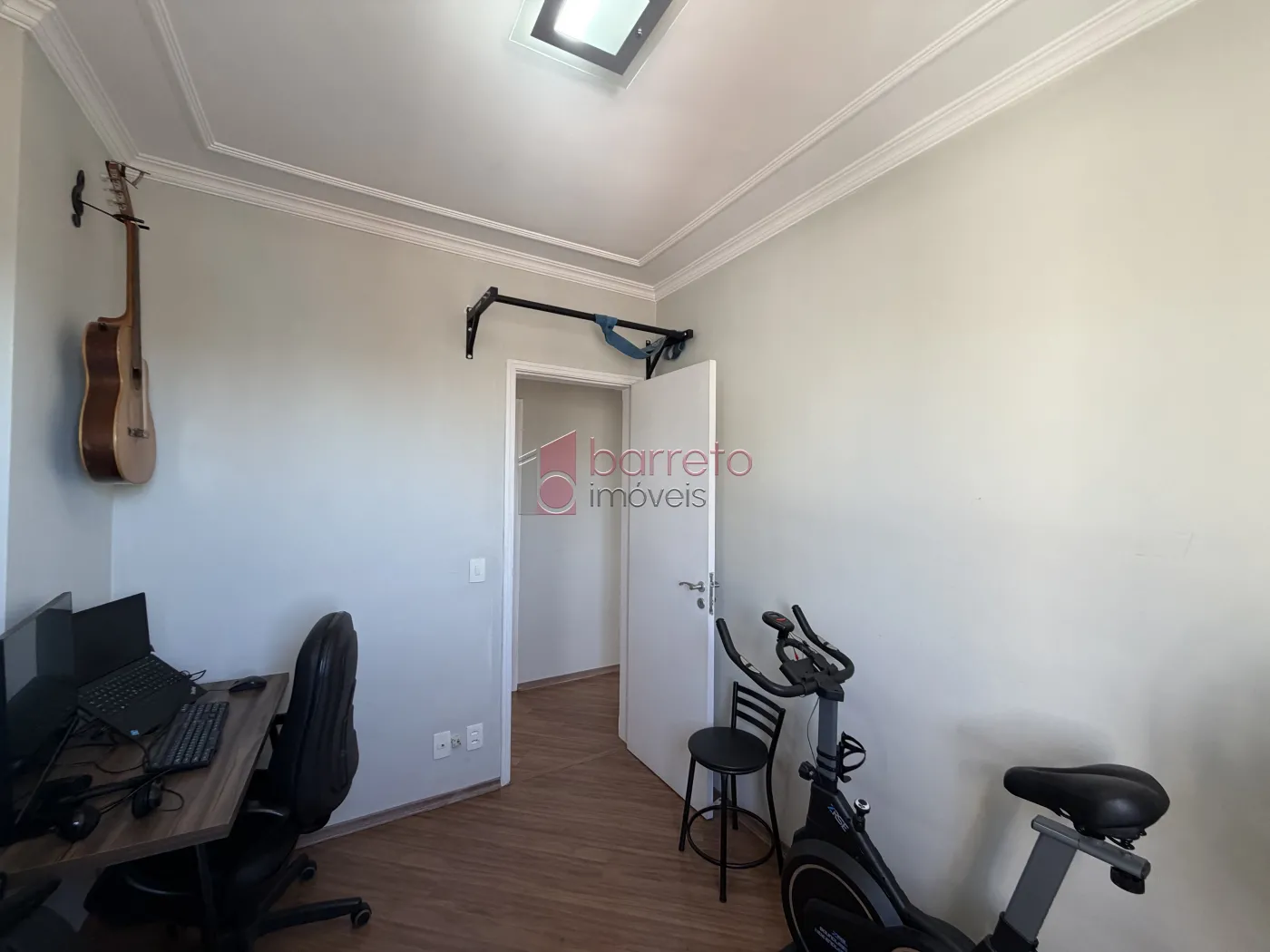 APARTAMENTO COM 03 QUARTOS À VENDA NO CONDOMÍNIO VERONA – RETIRO – JUNDIAÍ/SP