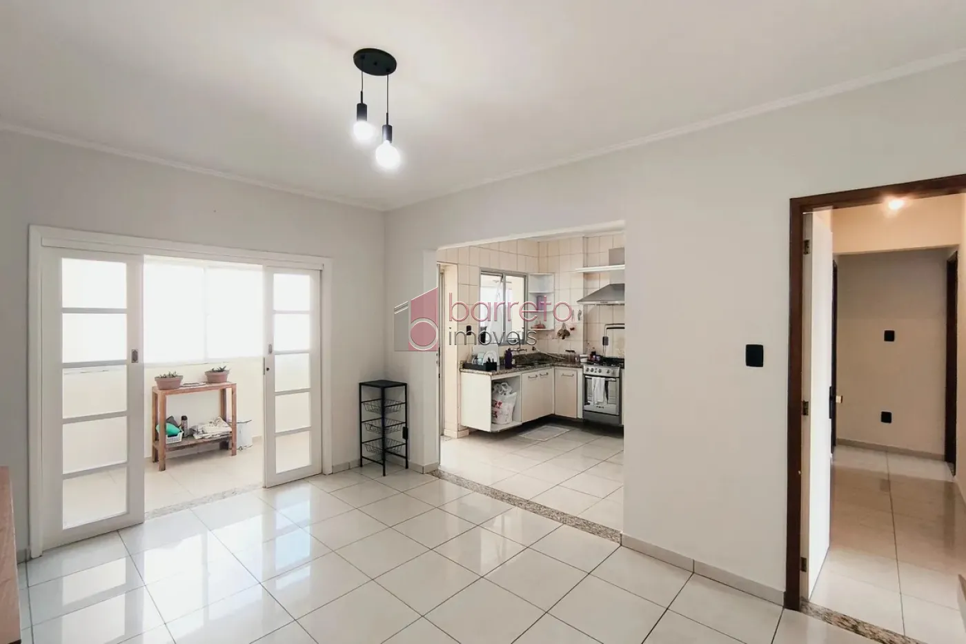 APARTAMENTO MOBILIADO PARA LOCAÇÃO NO CONDOMÍNIO ALABASTRO – JUNDIAÍ/SP
