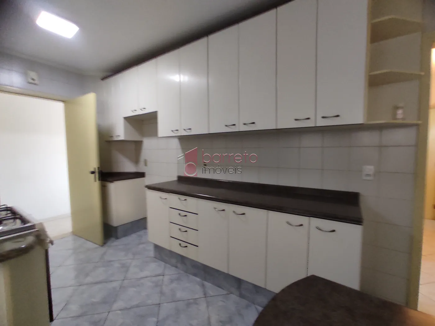 APARTAMENTO PARA LOCAÇÃO CONDOMÍNIO PASÁRGADA NA VILA DAS HORTÊNCIAS – JUNDIAÍ/SP