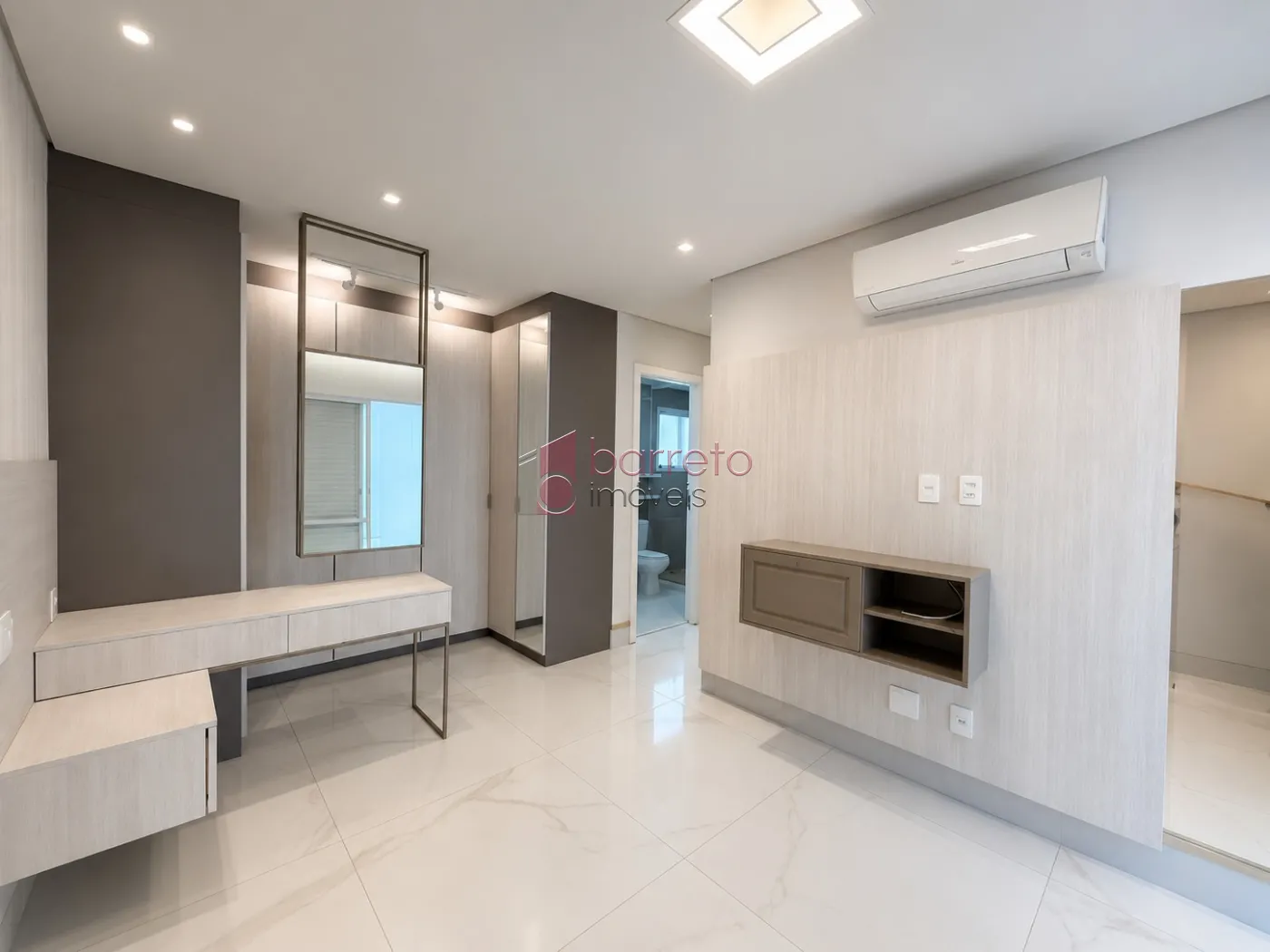 APARTAMENTO PARA LOCAÇÃO NO CONDOMÍNIO BOTANIQ CLUB NA VILA LACERDA – JUNDIAÍ/SP