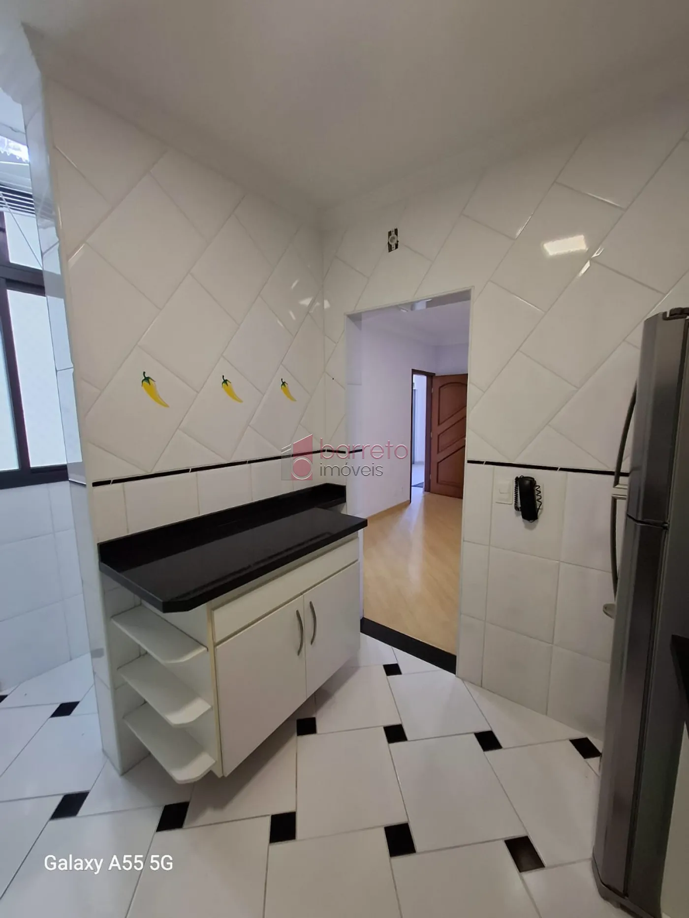 APARTAMENTO PARA LOCAÇÃO NO CONDOMÍNIO CHÁCARA DAS FLORES II – JUNDIAÍ/SP