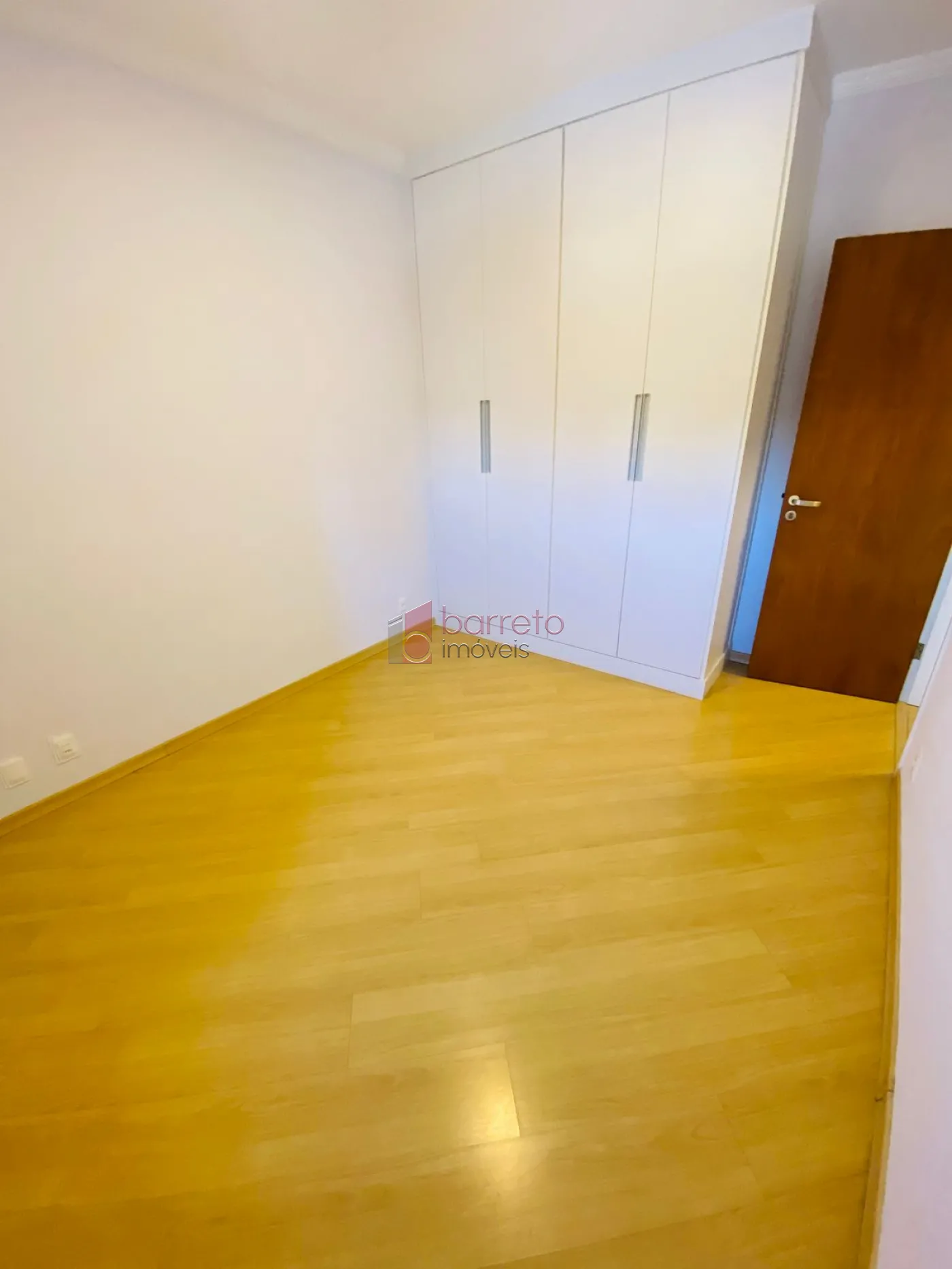 APARTAMENTO PARA LOCAÇÃO NO CONDOMÍNIO CHÁCARA DAS FLORES II – JUNDIAÍ/SP
