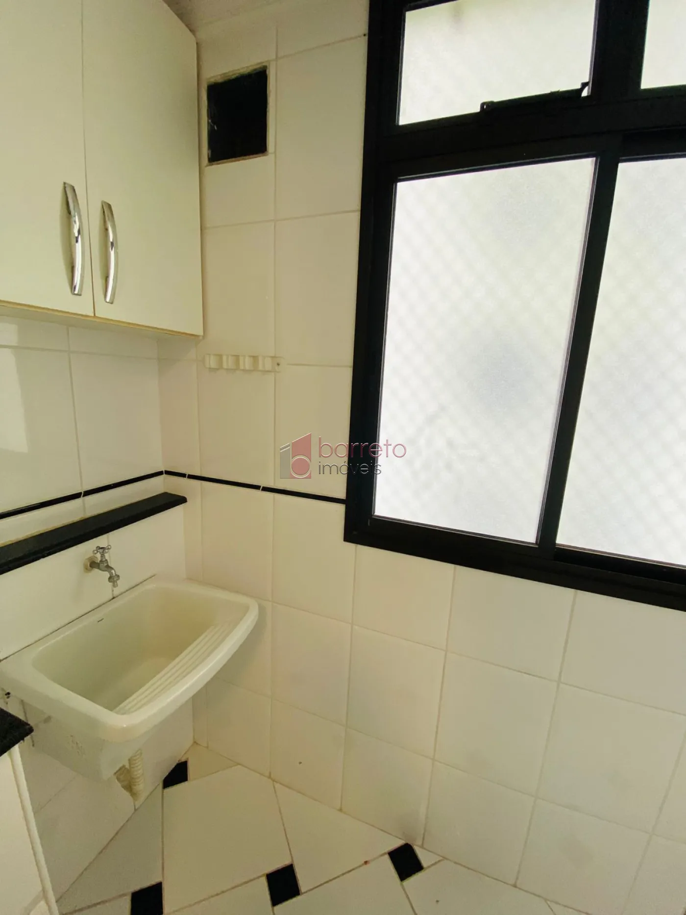 APARTAMENTO PARA LOCAÇÃO NO CONDOMÍNIO CHÁCARA DAS FLORES II – JUNDIAÍ/SP