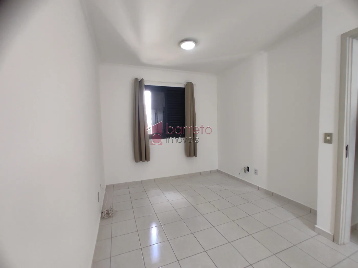 APARTAMENTO PARA LOCAÇÃO NO CONDOMÍNIO CHÁCARA PRIMAVERA NO BAIRRO ELOY CHAVES – JUNDIAÍ/SP