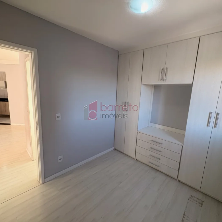 APARTAMENTO PARA LOCAÇÃO NO CONDOMÍNIO VIOLETA NA NOVA CIDADE JARDIM – JUNDIAÍ/SP