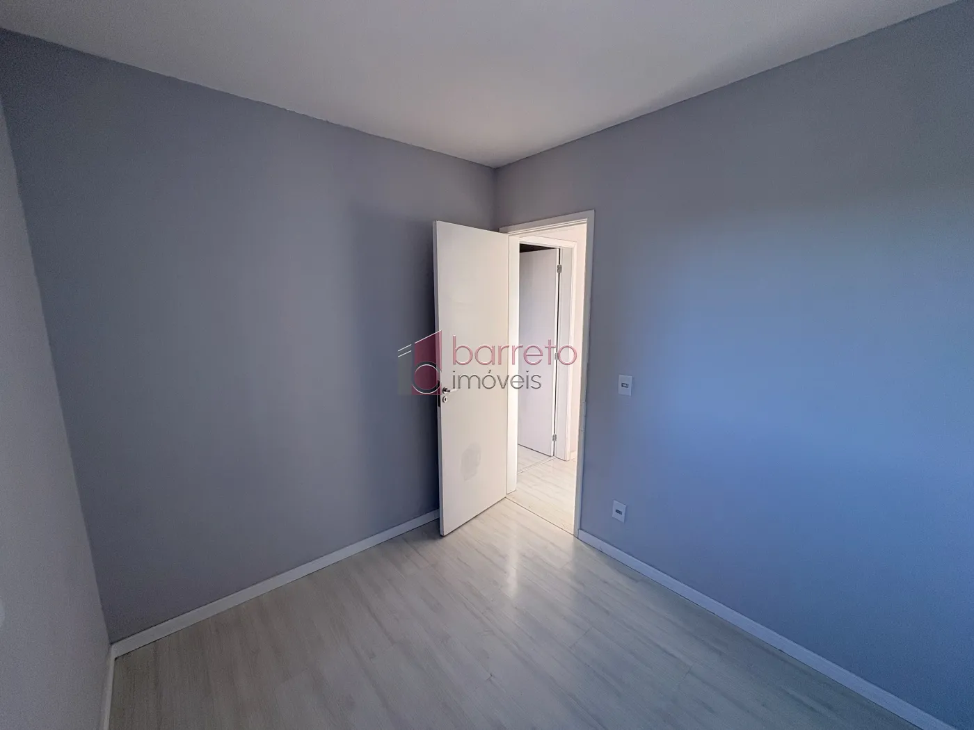 APARTAMENTO PARA LOCAÇÃO NO CONDOMÍNIO VIOLETA NA NOVA CIDADE JARDIM – JUNDIAÍ/SP