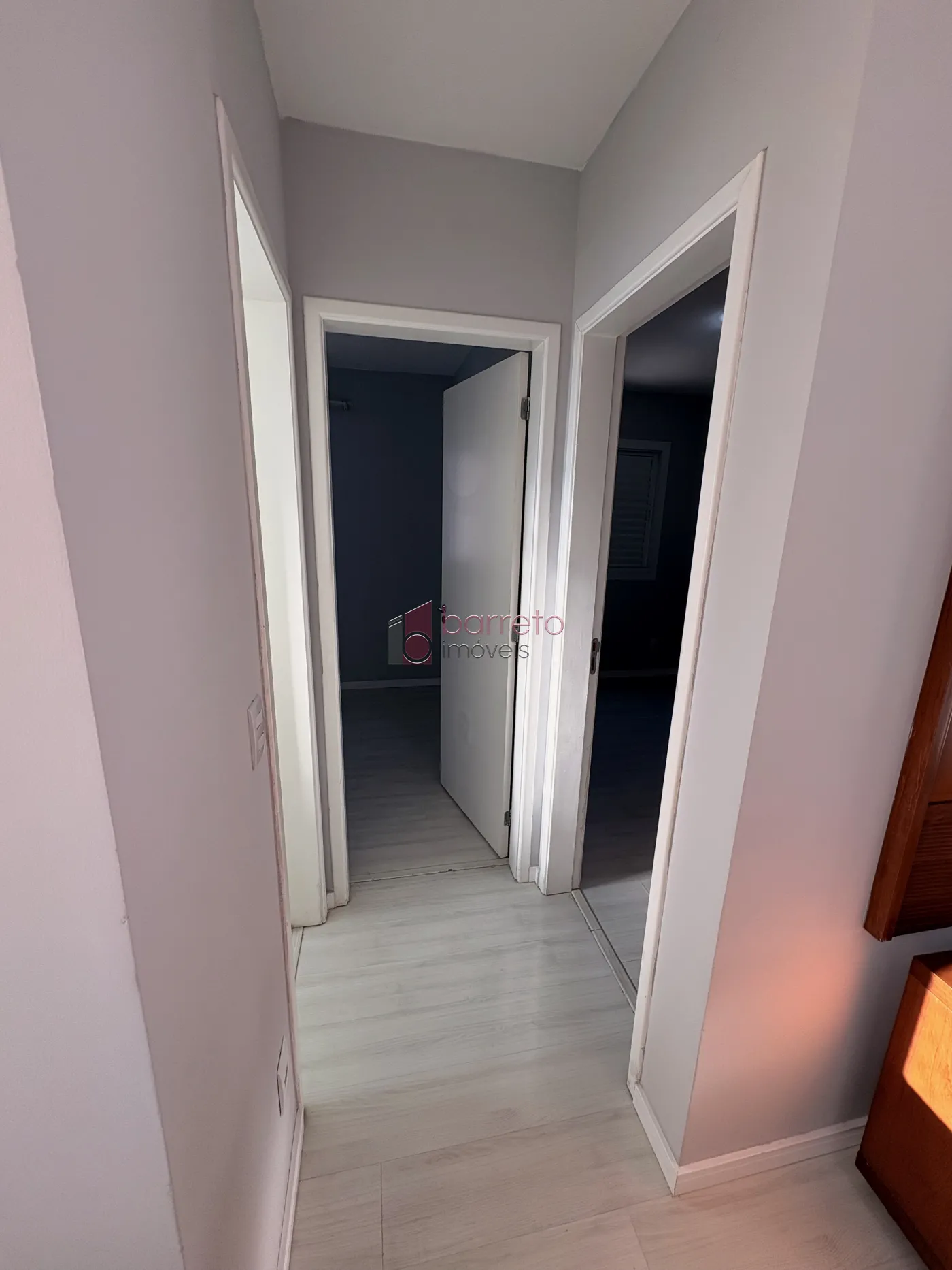 APARTAMENTO PARA LOCAÇÃO NO CONDOMÍNIO VIOLETA NA NOVA CIDADE JARDIM – JUNDIAÍ/SP
