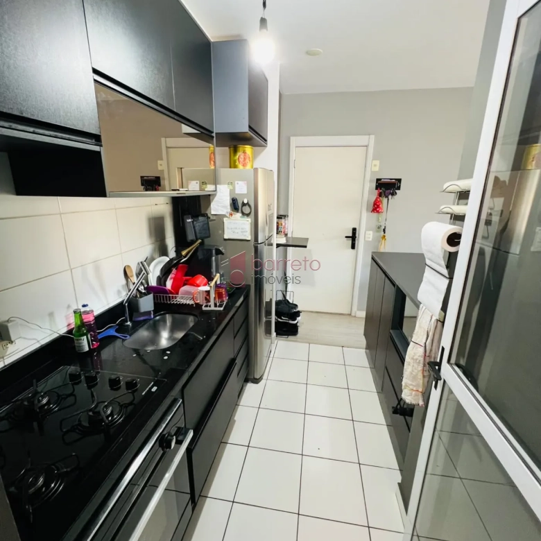 APARTAMENTO SEMI MOBILIADO PARA LOCAÇÃO NO CONDOMÍNIO BRISAS BOSQUES ITIRAPINA – JUNDIAÍ/SP