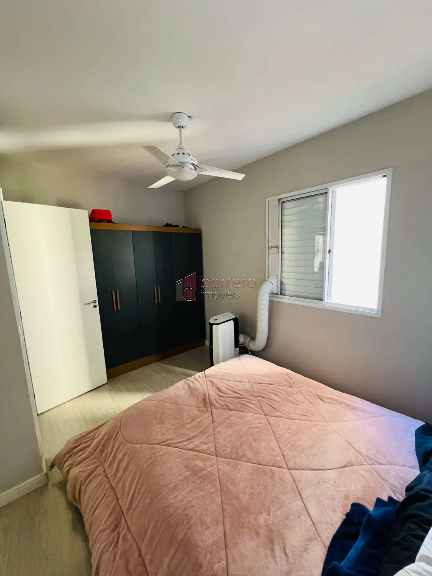 APARTAMENTO SEMI MOBILIADO PARA LOCAÇÃO NO CONDOMÍNIO BRISAS BOSQUES ITIRAPINA – JUNDIAÍ/SP
