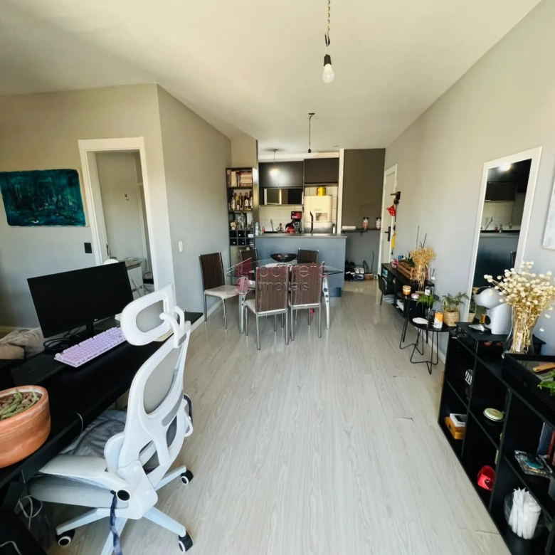 APARTAMENTO SEMI MOBILIADO PARA LOCAÇÃO NO CONDOMÍNIO BRISAS BOSQUES ITIRAPINA – JUNDIAÍ/SP