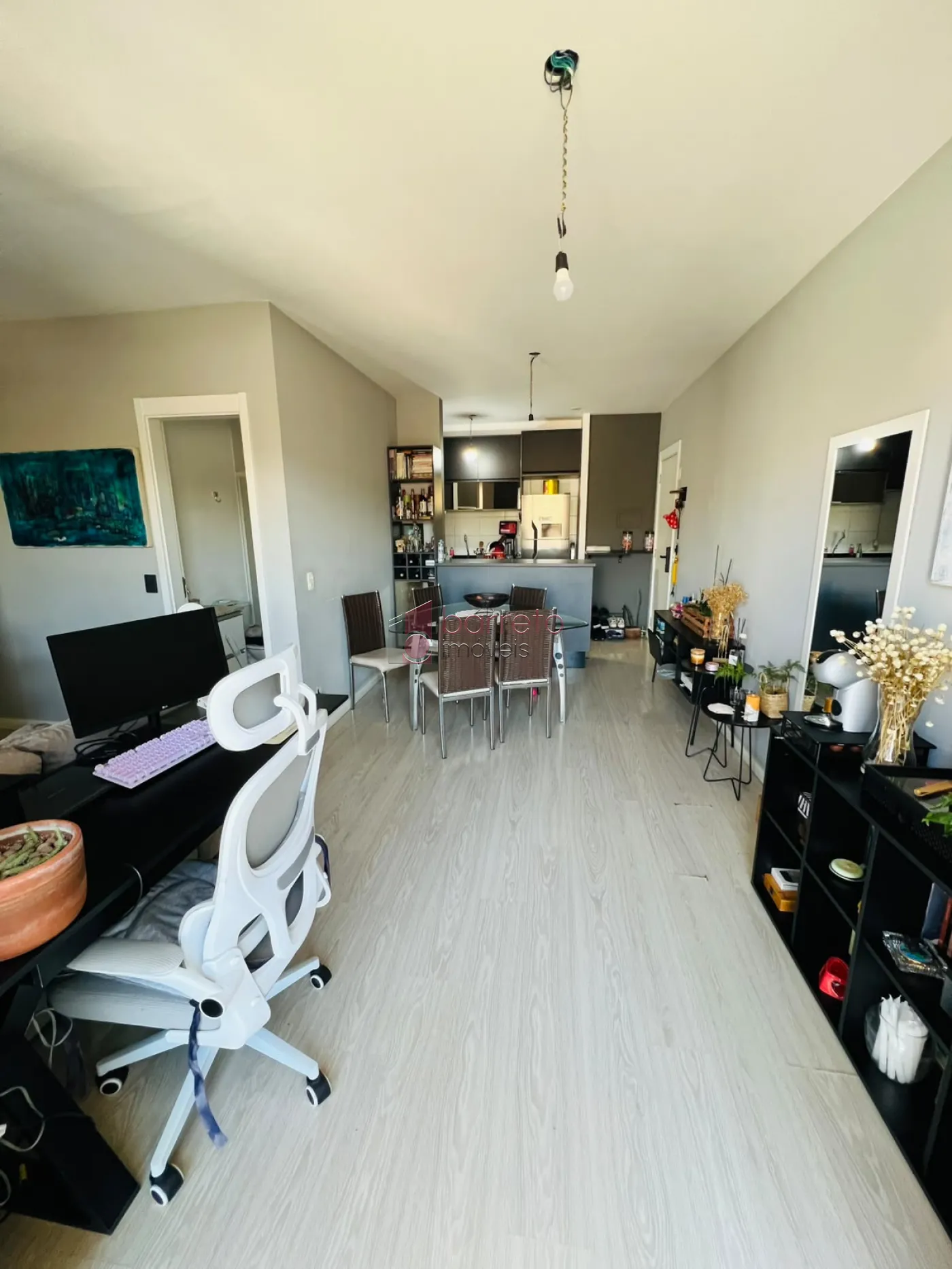 APARTAMENTO SEMI MOBILIADO PARA LOCAÇÃO NO CONDOMÍNIO BRISAS BOSQUES ITIRAPINA – JUNDIAÍ/SP