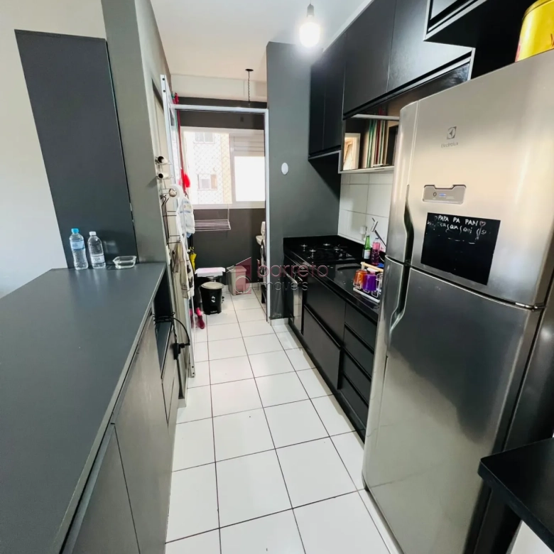 APARTAMENTO SEMI MOBILIADO PARA LOCAÇÃO NO CONDOMÍNIO BRISAS BOSQUES ITIRAPINA – JUNDIAÍ/SP