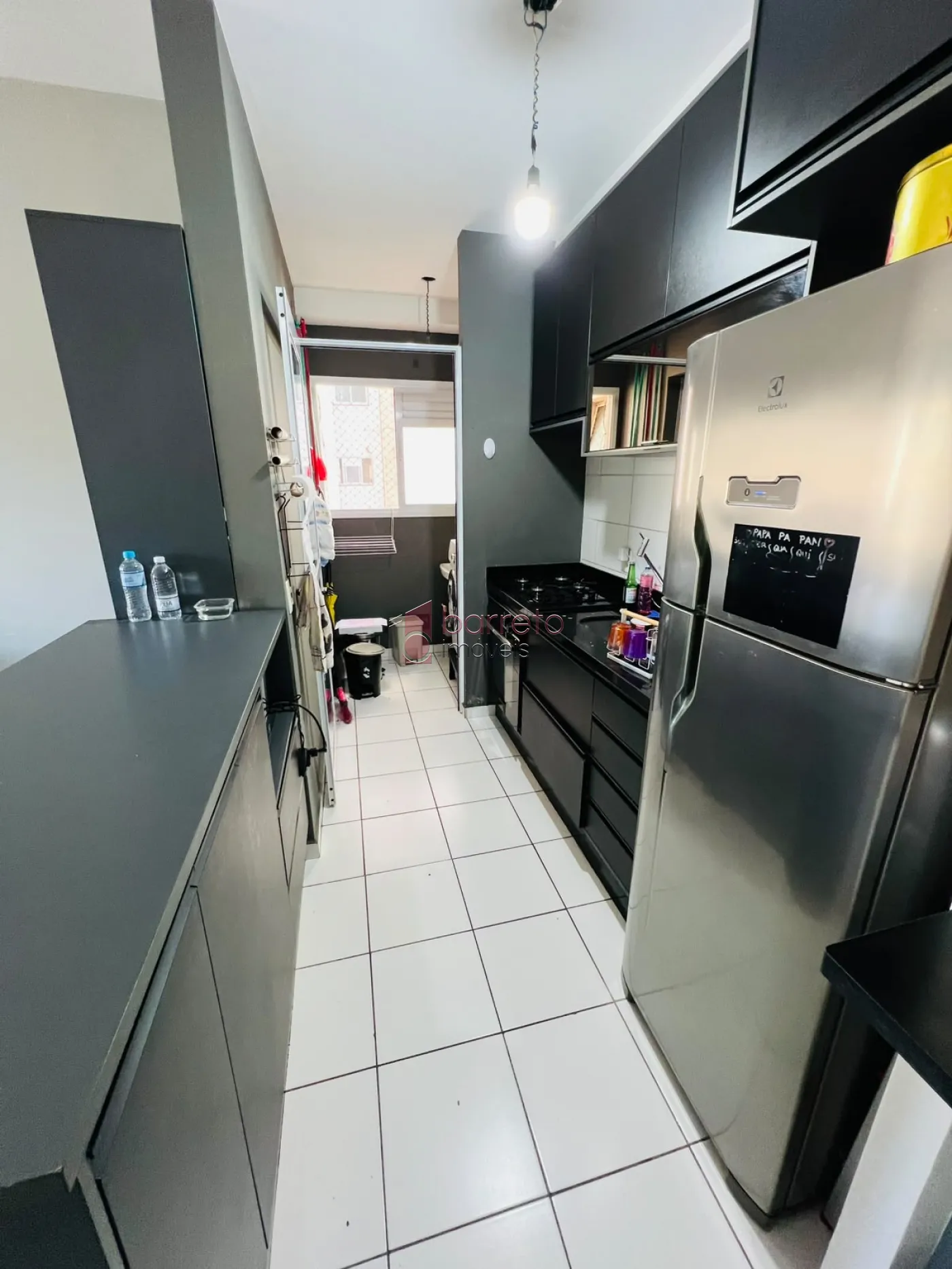 APARTAMENTO SEMI MOBILIADO PARA LOCAÇÃO NO CONDOMÍNIO BRISAS BOSQUES ITIRAPINA – JUNDIAÍ/SP