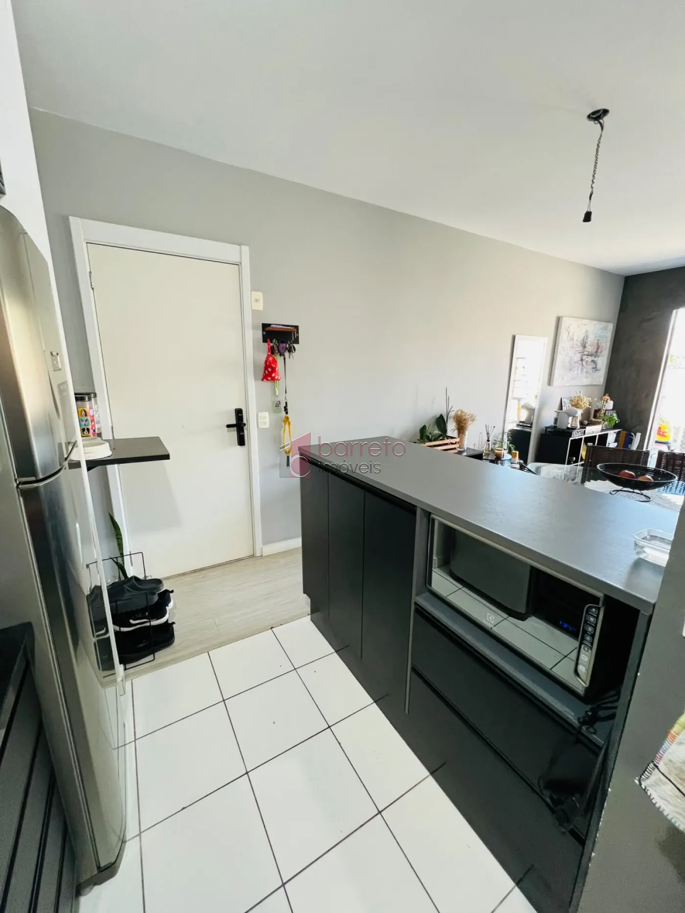 APARTAMENTO SEMI MOBILIADO PARA LOCAÇÃO NO CONDOMÍNIO BRISAS BOSQUES ITIRAPINA – JUNDIAÍ/SP