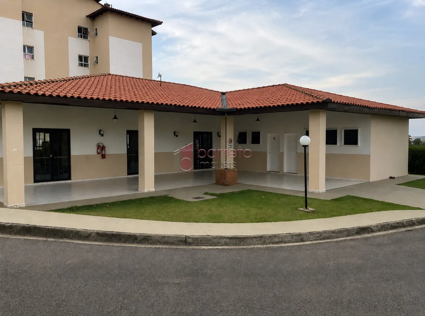 APARTAMENTO TÉRREO À VENDA NO CONDOMÍNIO MORADA DO BARÃO EM JUNDIAÍ/SP