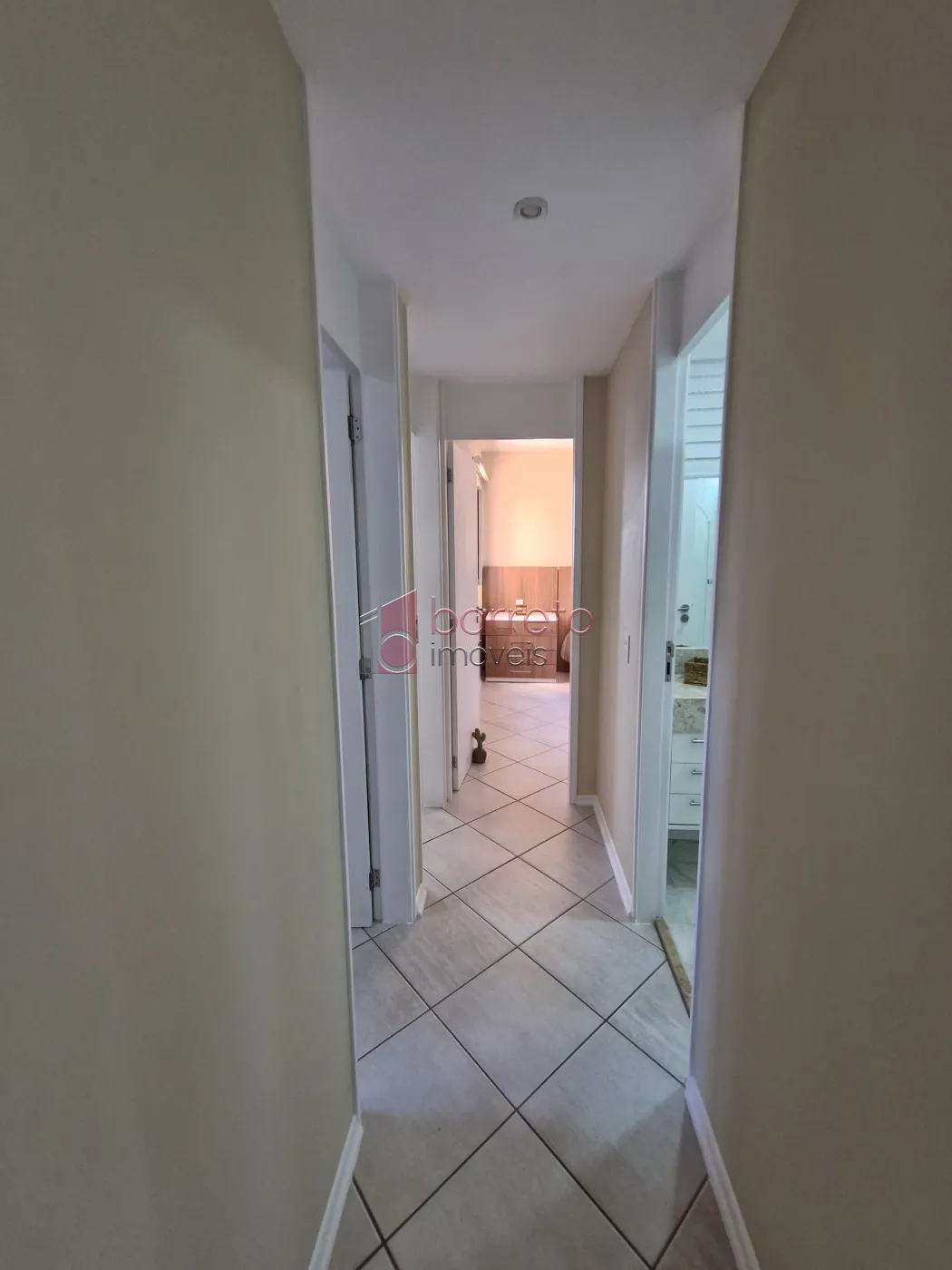 APARTAMENTO TOTALMENTE MOBILIADO PARA LOCAÇÃO NO VILLAGGIO DI FIRENZE – JUNDIAÍ/SP