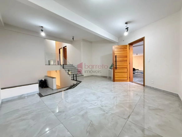 CASA À VENDA NO JARDIM DA SERRA EM JUNDIAÍ/SP