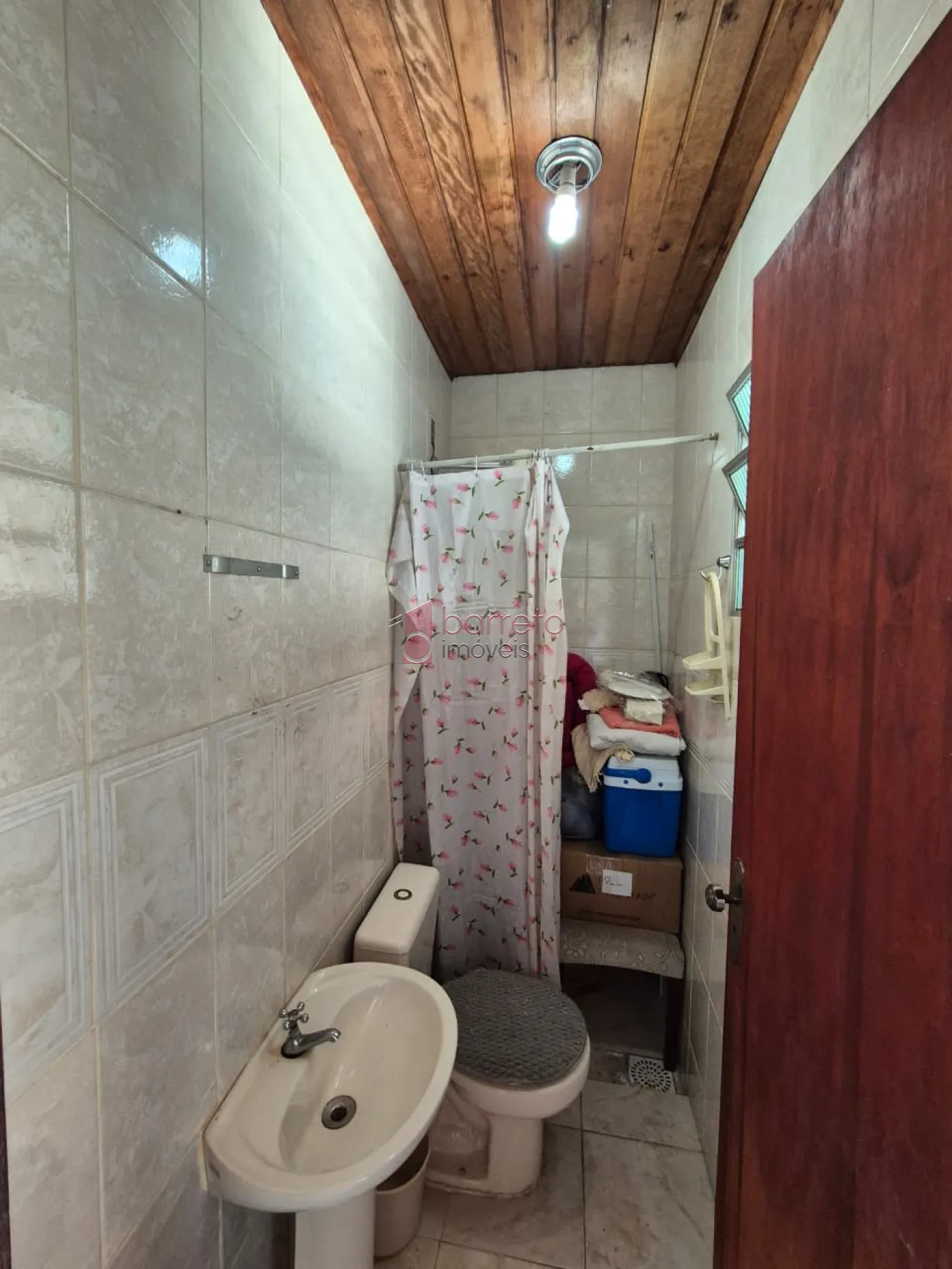 CASA COM EDÍCULA Á VENDA NA VILLA PROGRESSO EM JUNDIAÍ/SP