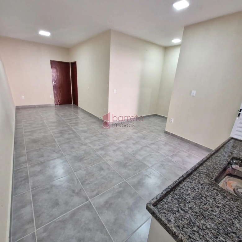 CASA COMPARTILHADA COM ENTRADA INDEPENDENTE PARA LOCAÇÃO NO CAXAMBÚ – JUNDIAÍ/SP