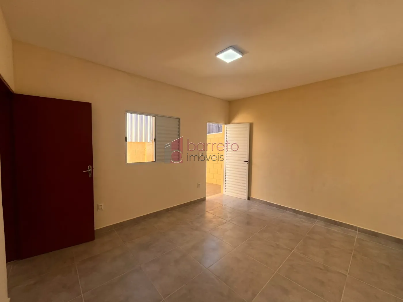 CASA COMPARTILHADA COM ENTRADA INDEPENDENTE PARA LOCAÇÃO NO CAXAMBÚ – JUNDIAÍ/SP