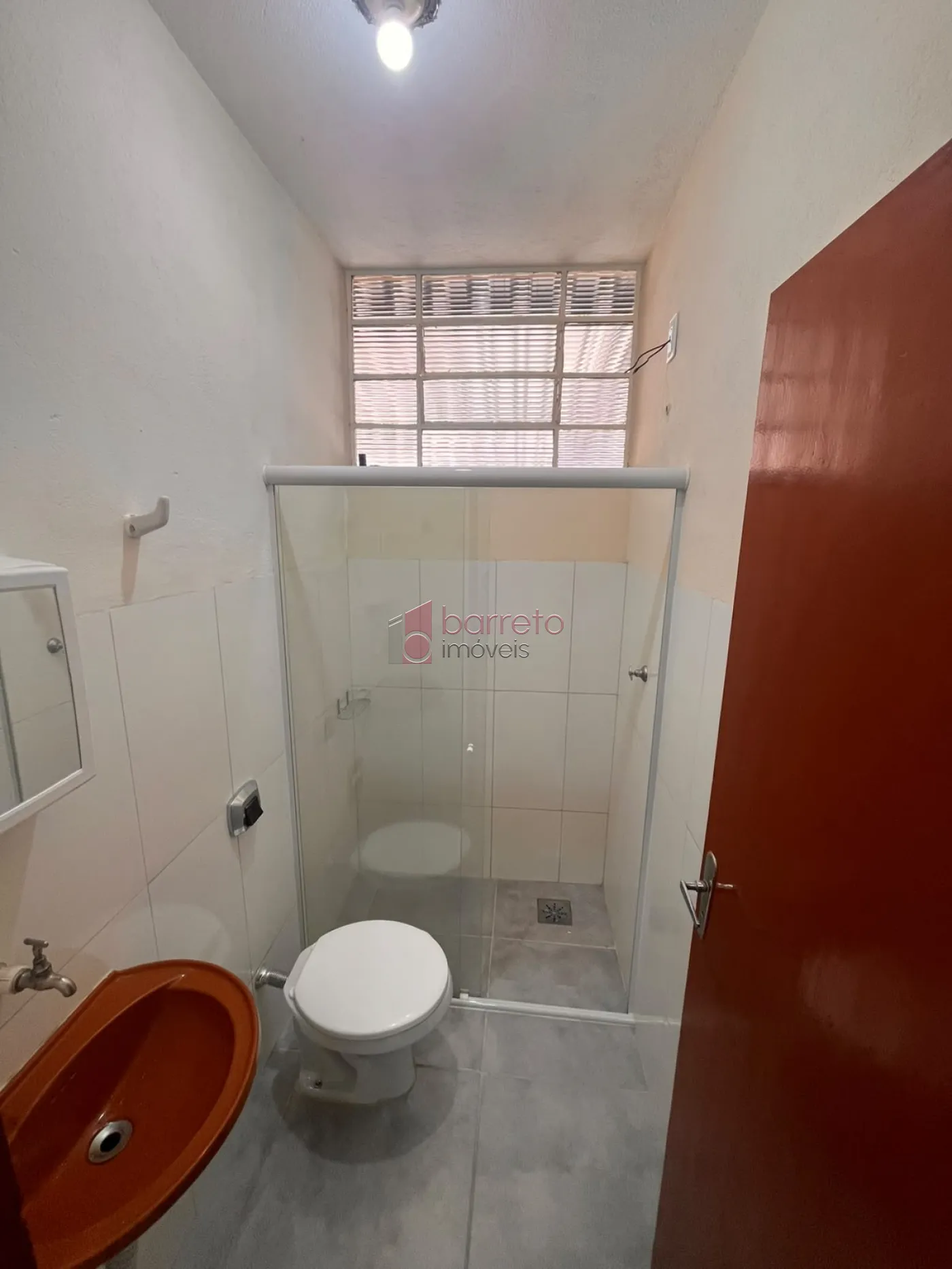 CASA COMPARTILHADA COM ENTRADA INDEPENDENTE PARA LOCAÇÃO NO CAXAMBÚ – JUNDIAÍ/SP