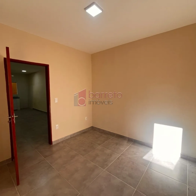 CASA COMPARTILHADA COM ENTRADA INDEPENDENTE PARA LOCAÇÃO NO CAXAMBÚ – JUNDIAÍ/SP