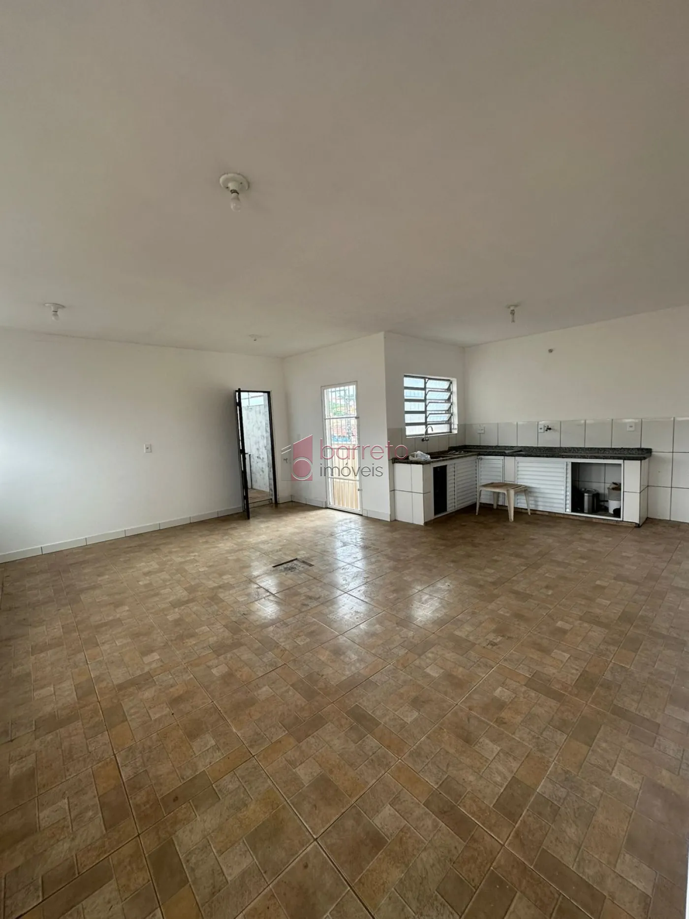 CASA NO PISO SUPERIOR PARA LOCAÇÃO NA VILA JOANA – JUNDIAÍ/SP