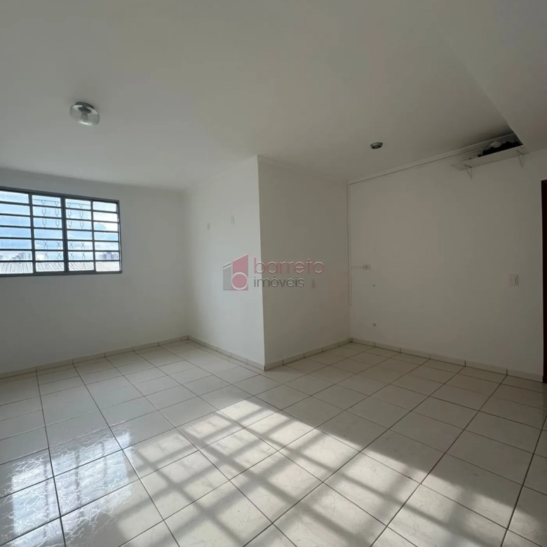 CASA NO PISO SUPERIOR PARA LOCAÇÃO NA VILA JOANA – JUNDIAÍ/SP