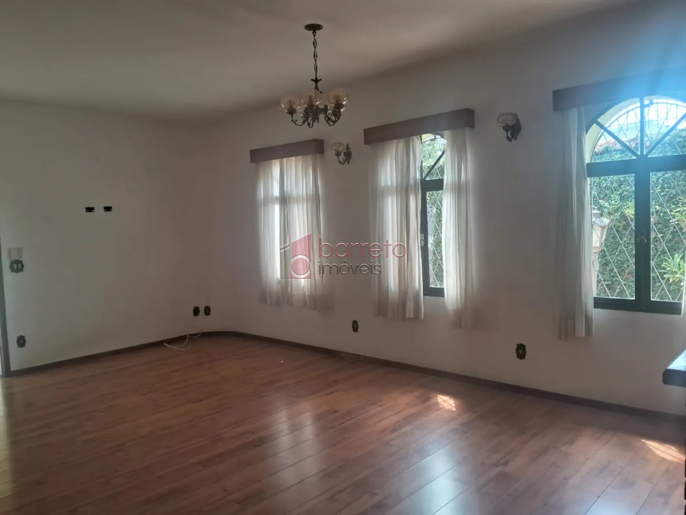 CASA PARA LOCAÇÃO E VENDA NO BAIRRO VILA PROGRESSO – JUNDIAÍ/SP