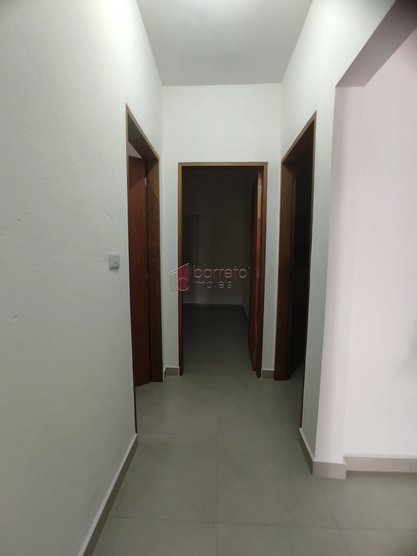 CASA PARA LOCAÇÃO NO BAIRRO VILA HORTOLÂNDIA – JUNDIAÍ/SP