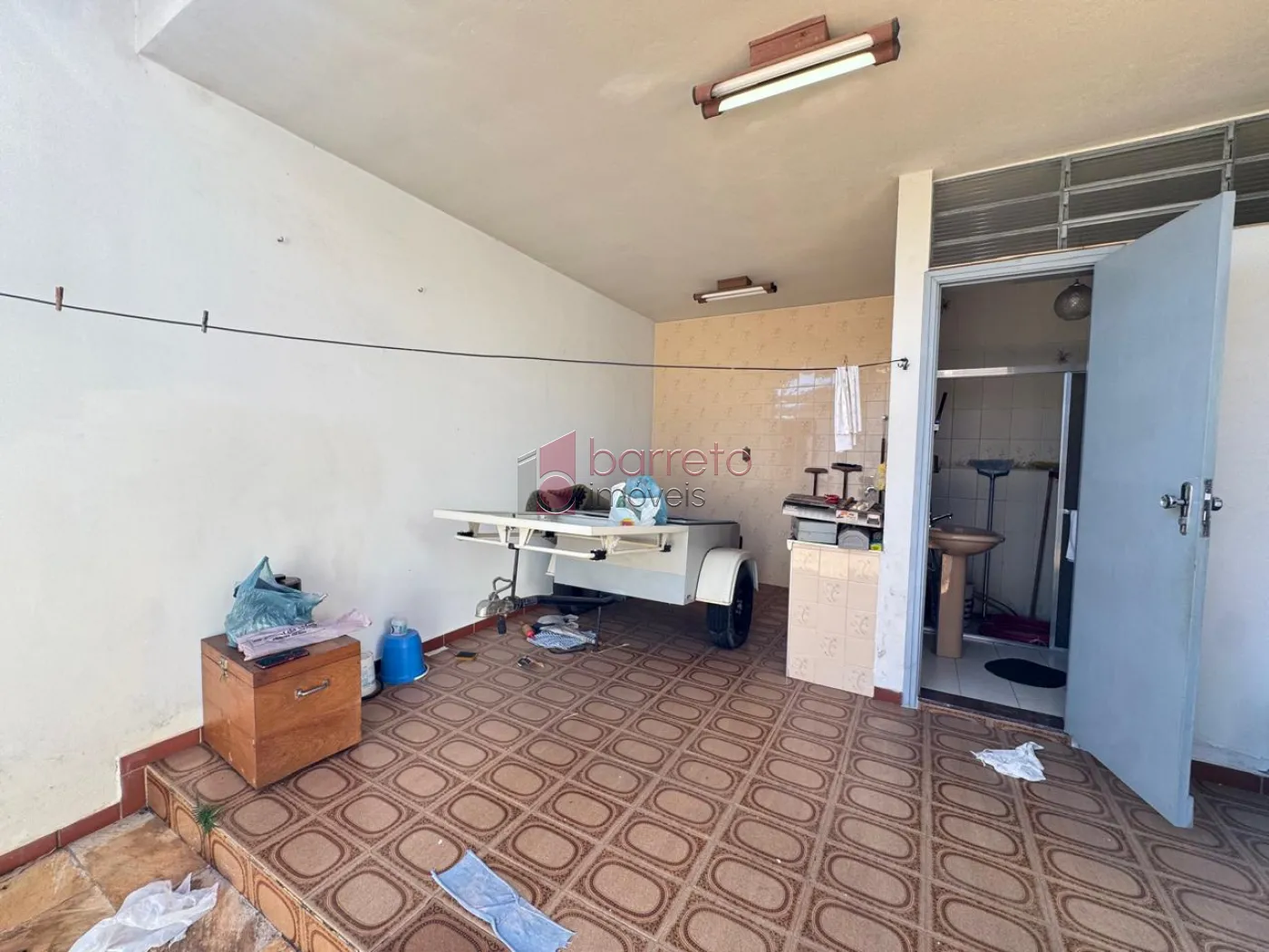 CASA TÉRREA COM EDÍCULA À VENDA NO JARDIM SANTANA EM JUNDIAÍ/SP