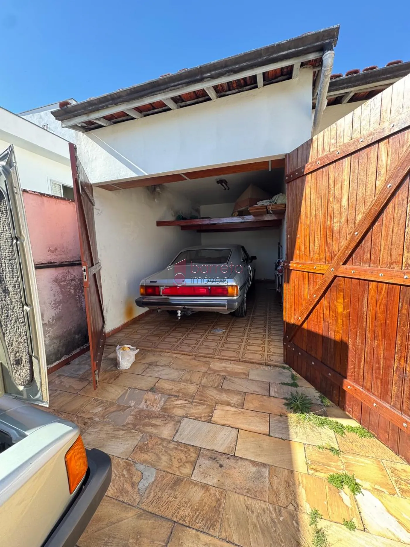 CASA TÉRREA COM EDÍCULA À VENDA NO JARDIM SANTANA EM JUNDIAÍ/SP