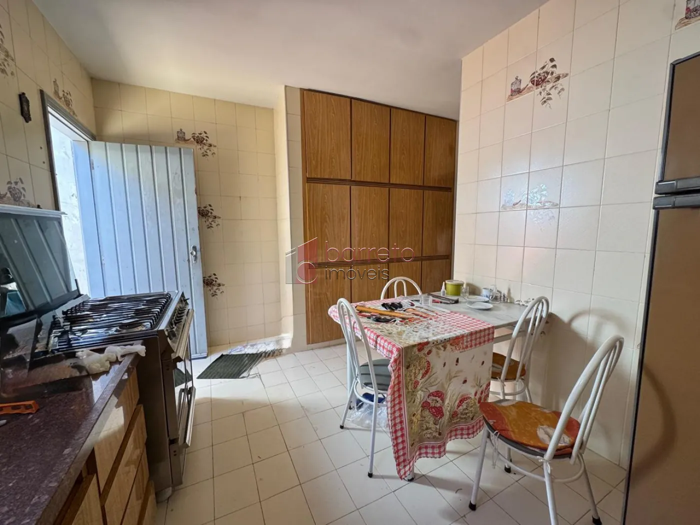 CASA TÉRREA COM EDÍCULA À VENDA NO JARDIM SANTANA EM JUNDIAÍ/SP