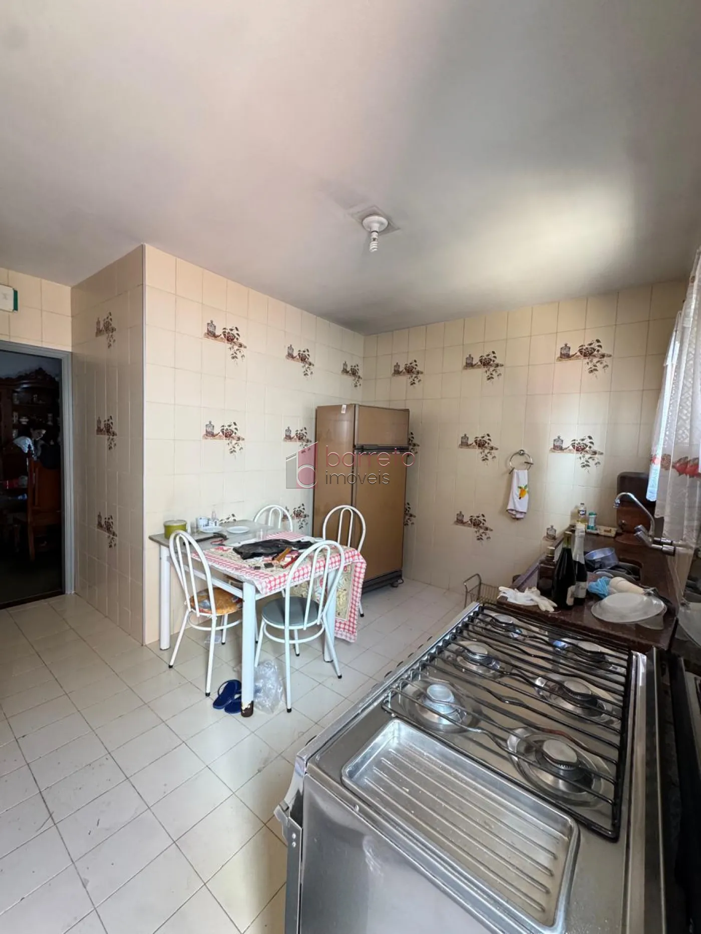 CASA TÉRREA COM EDÍCULA À VENDA NO JARDIM SANTANA EM JUNDIAÍ/SP