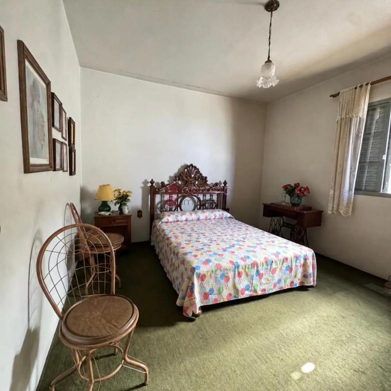 CASA TÉRREA COM EDÍCULA À VENDA NO JARDIM SANTANA EM JUNDIAÍ/SP