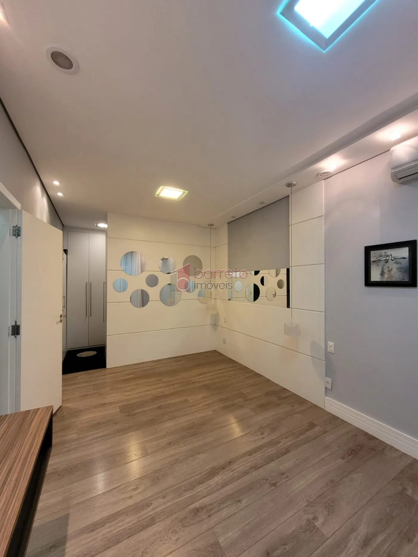 CASA TÉRREA SEMI-MOBILIADA PARA LOCAÇÃO NO CONDOMÍNIO VILAGGIO MEDEIROS – JUNDIAÍ/SP