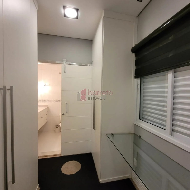 CASA TÉRREA SEMI-MOBILIADA PARA LOCAÇÃO NO CONDOMÍNIO VILAGGIO MEDEIROS – JUNDIAÍ/SP