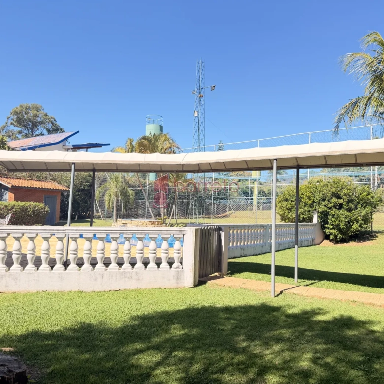 CHÁCARA À VENDA – 03 QUARTOS – VALE DOS CEBRANTES – JUNDIAÍ/SP