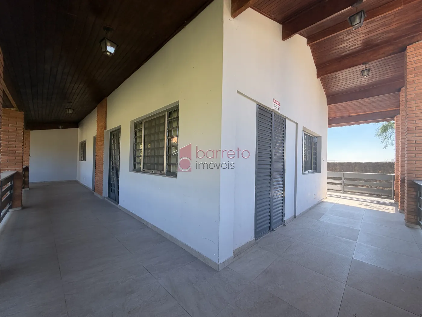 CHÁCARA À VENDA – 03 QUARTOS – VALE DOS CEBRANTES – JUNDIAÍ/SP