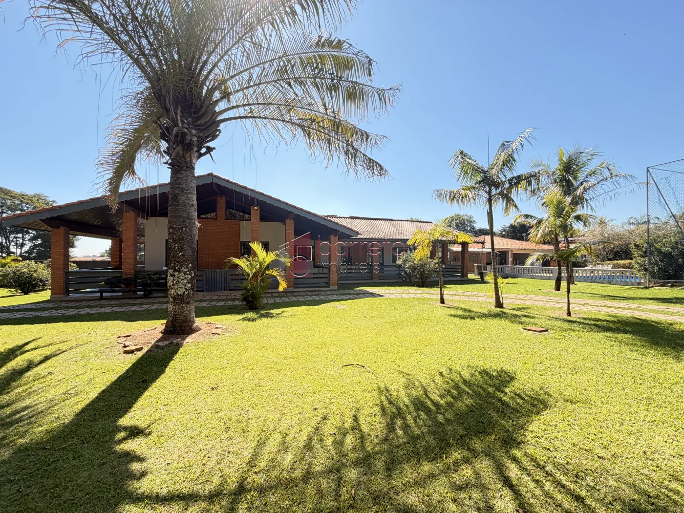 CHÁCARA À VENDA – 03 QUARTOS – VALE DOS CEBRANTES – JUNDIAÍ/SP