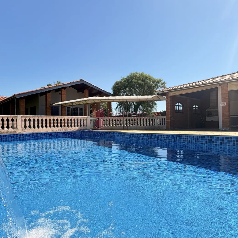 CHÁCARA À VENDA – 03 QUARTOS – VALE DOS CEBRANTES – JUNDIAÍ/SP