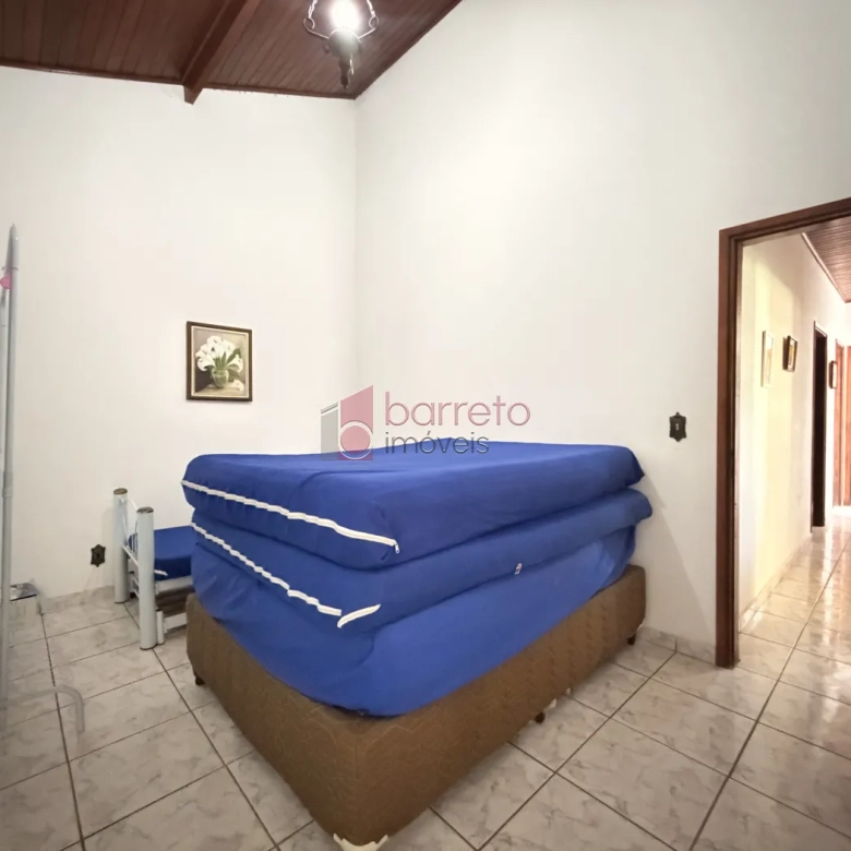 CHÁCARA À VENDA – 03 QUARTOS – VALE DOS CEBRANTES – JUNDIAÍ/SP