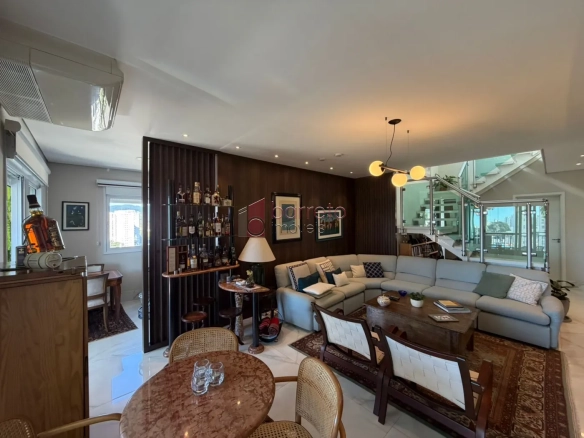 COBERTURA DUPLEX COM 04 SUÍTES À VENDA NO CONDOMÍNIO LE PARC RESIDENCE – JUNDIAÍ/SP