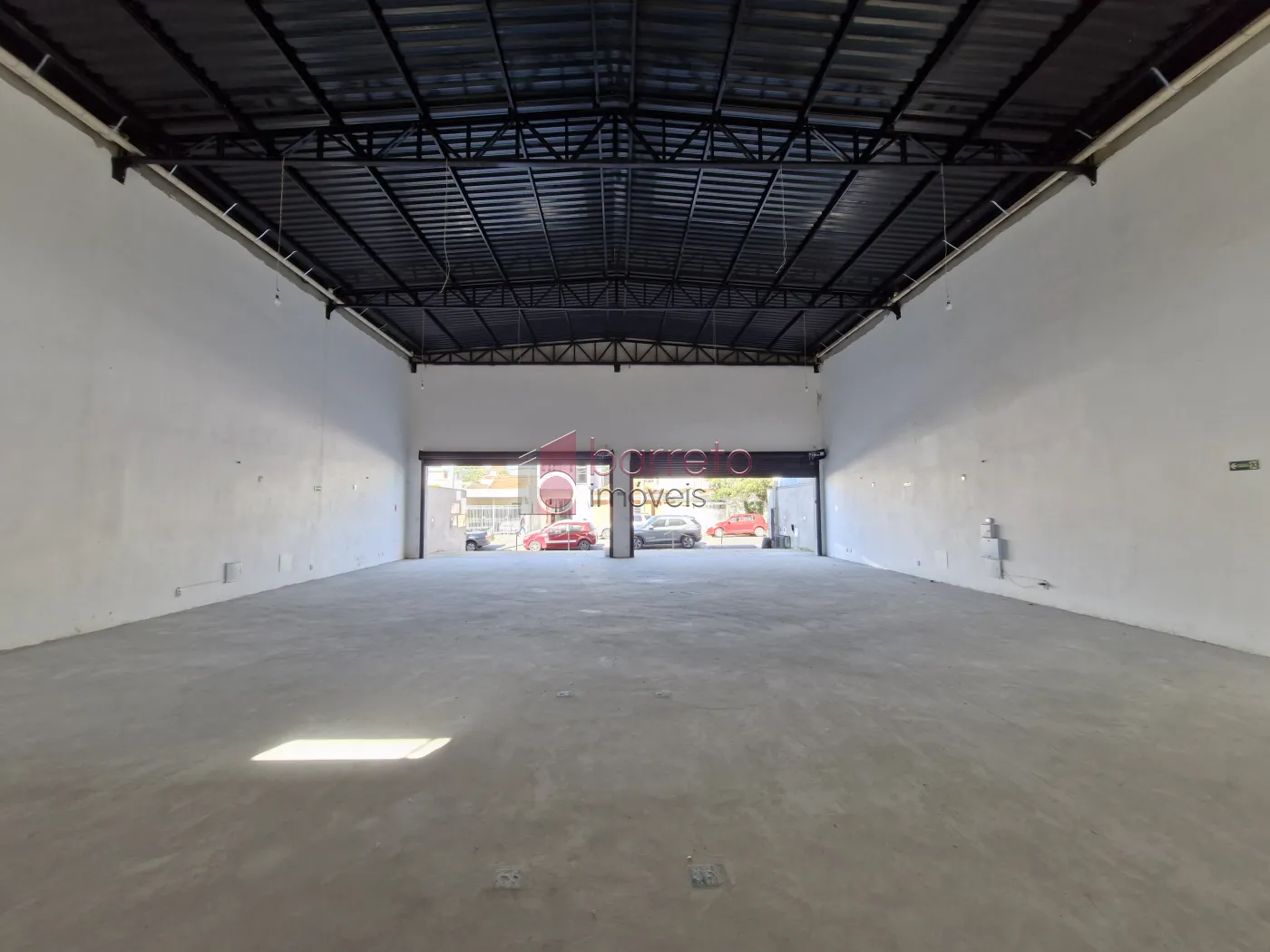 GALPÃO COMERCIAL PARA LOCAÇÃO NO BAIRRO VIANELO – JUNDIAÍ/SP