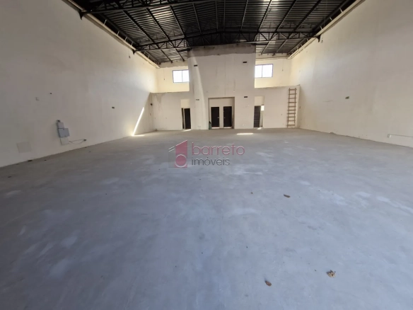 GALPÃO COMERCIAL PARA LOCAÇÃO NO BAIRRO VIANELO – JUNDIAÍ/SP