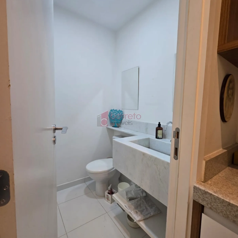 SALA COMERCIAL PARA LOCAÇÃO E VENDA NO EDIFÍCIO NO GOLDEN OFFICE – JUNDIAÍ/SP