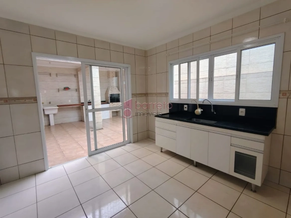 SOBRADO À VENDA NA VILA TUPI – VÁRZEA PAULISTA/SP